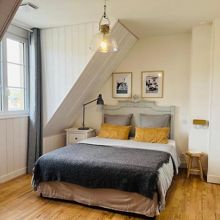 Appartement Cosy Bord De Mer Port-en-Bessin-Huppain Exterior photo