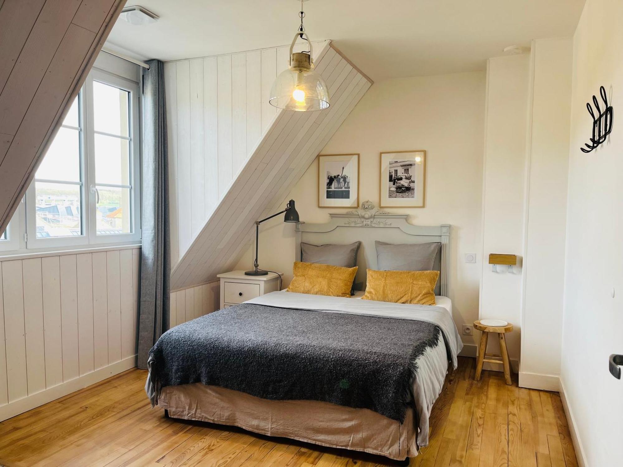 Appartement Cosy Bord De Mer Port-en-Bessin-Huppain Exterior photo